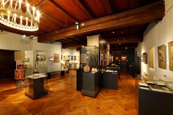 Blick in die Sonderausstellung „Im Bann des Genius Loci. Die Wartburg und die Musik“