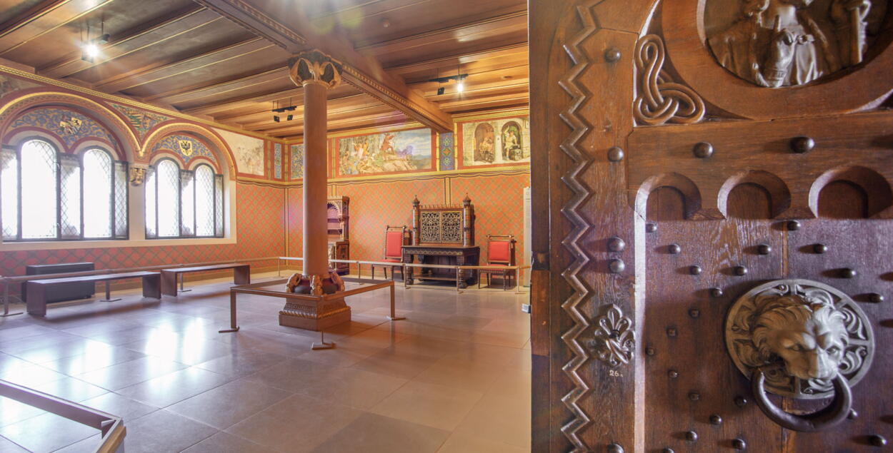 Blick in das Landrafenzimmer im Palas der Wartburg